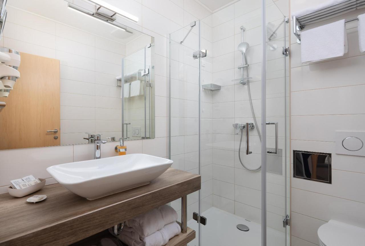Aparthotel Flora Tučepi Zewnętrze zdjęcie